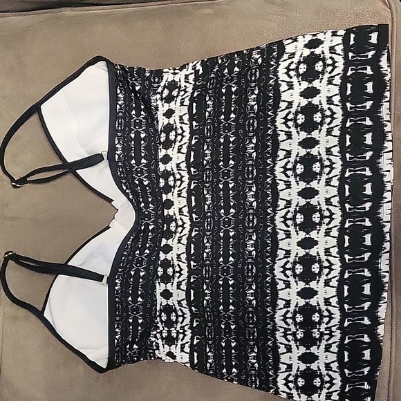 BADGLEY MISCHKA Swim Top Tank Black White Abstract Size 12 - Picture 2 of 2